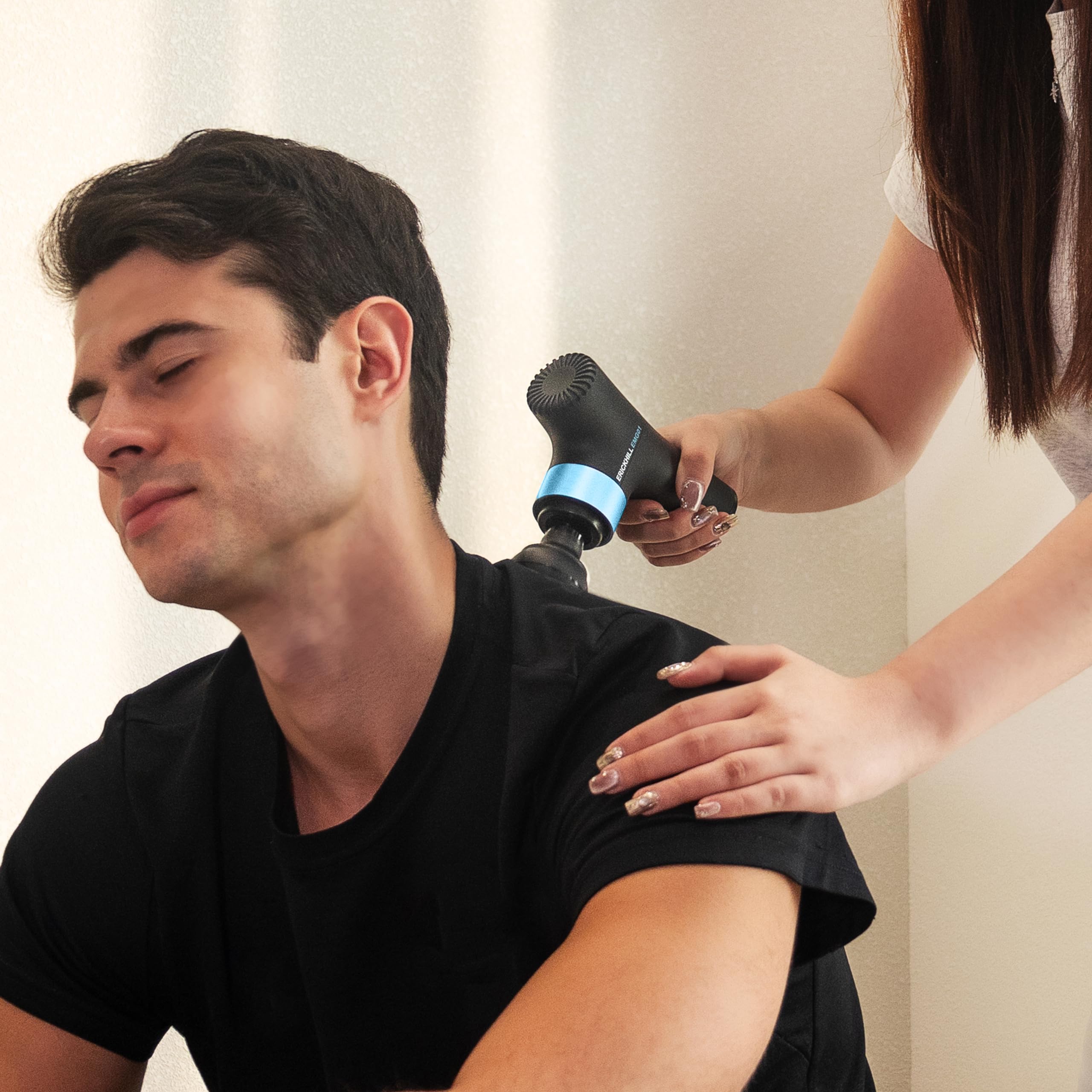 ERICKHILL EMG01 Mini Massage Gun with 4 Massage Heads 
